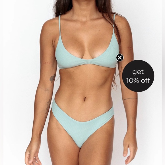 MAI Everyday Top & Classic Bottom Set - Picture 4 of 12